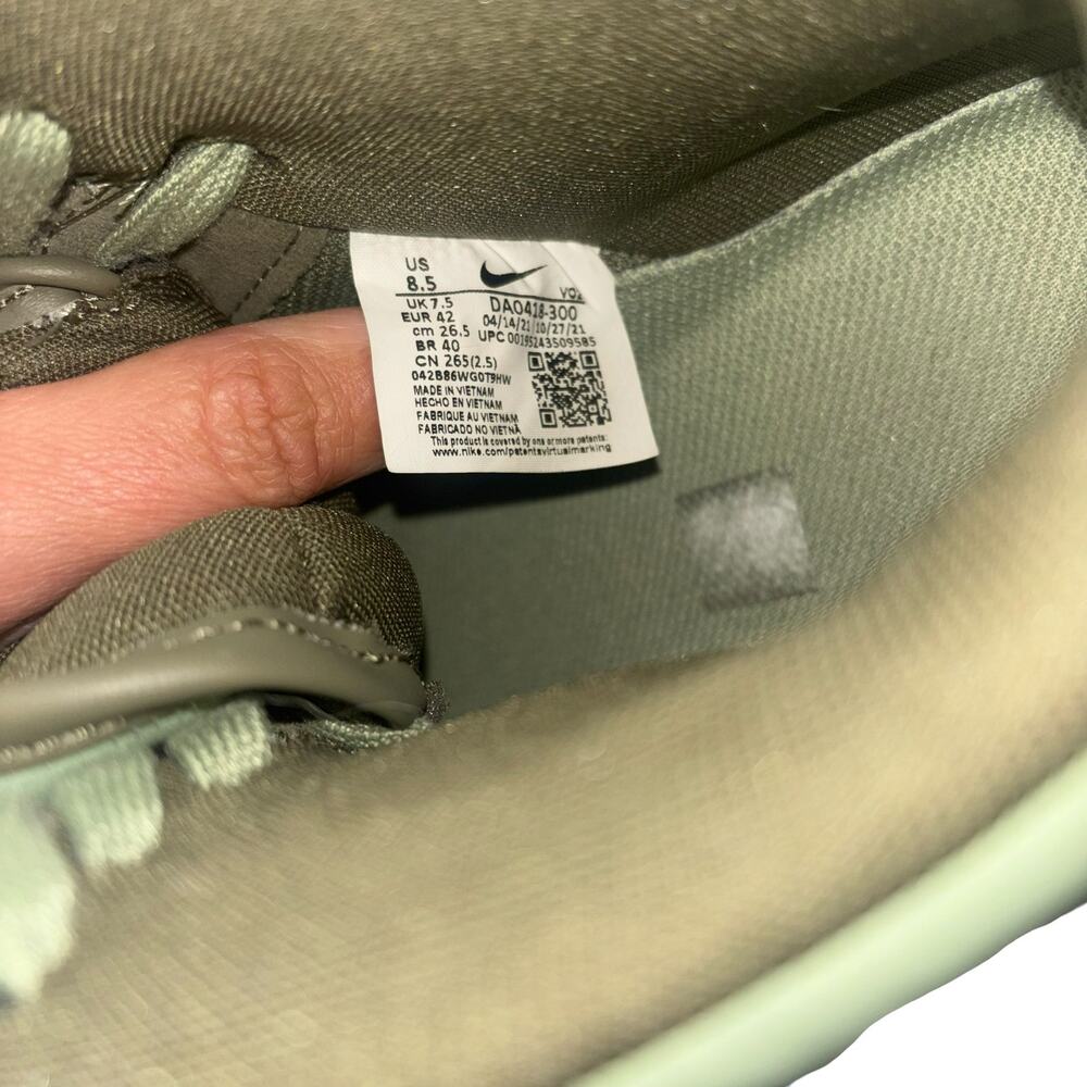 Nike Air Force 1 High Sneaker Boot Oil Green Men’s 8.5 Womens 10 Casual Athletic - Picture 5 of 13
